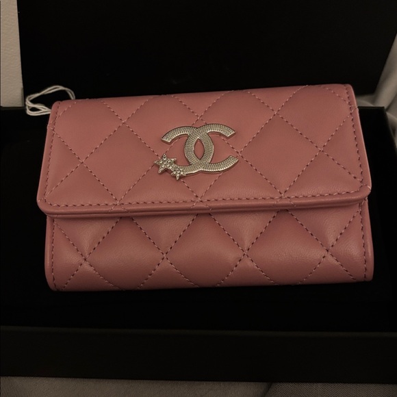 Chanel C Star card holder NWT - Picture 2 of 12